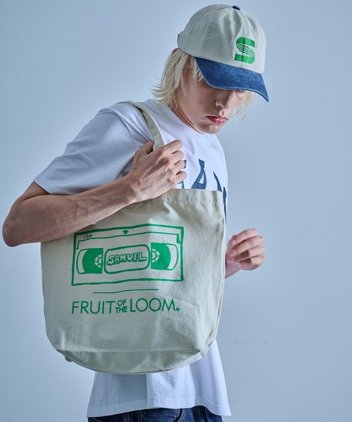 FRUIT OF THE LOOM（フルーツオブザルーム）の「FTL×SAMUEL VHS Logo Tote Bag（トートバッグ・メンズ・アイボリー・FREE）」の2枚目の写真