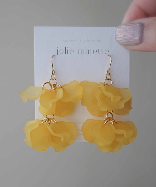 CERCA（チェルカ）の「jolie minette/2連 ボリューム 主役ピアス/アレルギー対応（ピアス（両耳用）・レディース・ターメリック/ライトイエロー/ホワイト・FREE）」の8枚目の写真