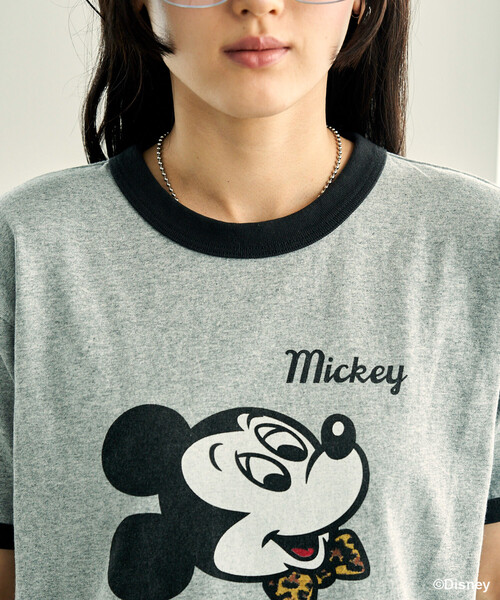 FREAK'S STORE(フリークスストア)の「GOOD ROCK SPEED × FREAK'S STORE/グッドスピード 【MICKEY MOUSE】 Leopard logo ringer Tシャツ/ミッキーマウス/ 別注レオパード柄 ロゴリンガーTシャツ(Tシャツ/カットソー・レディース・オフホワイト/ライトグレー・フリ-)」の13枚目の写真