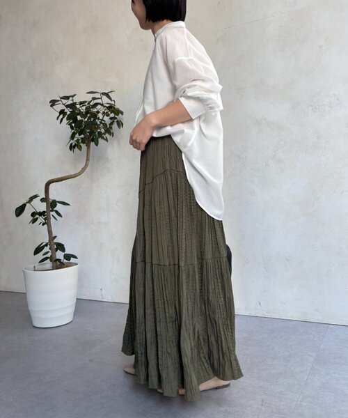 Jena espace merveilleux(ジェナ エスパスメルヴェイユ)の「バックフリルブラウス(シャツ/ブラウス・レディース・オフホワイト/ブラック/ベージュ・FREE)」の21枚目の写真