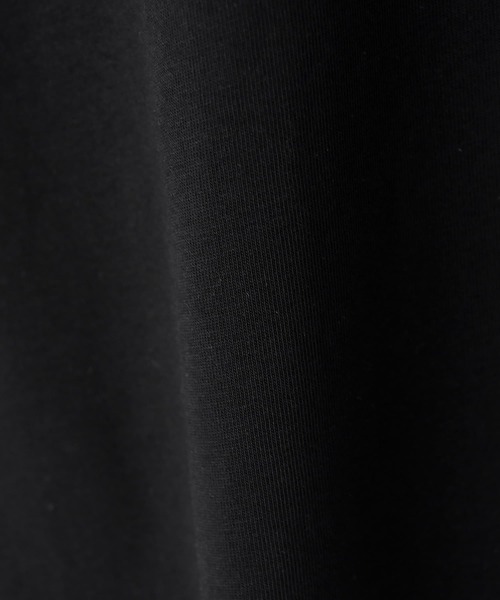 STYLE DELI（スタイルデリ）の「【BLK001】スリーブコントラストコットンTシャツ（Tシャツ/カットソー・レディース・ブラック/グレー・FREE）」の18枚目の写真