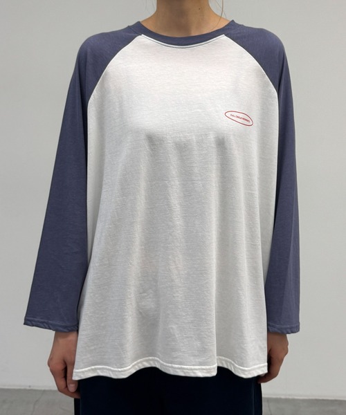 CANAL JEAN(キャナルジーン)の「Lakey Park 胸ロゴ配色ラグランロンT(Tシャツ/カットソー・レディース・ネイビー/パープル・ONE SIZE)」の11枚目の写真