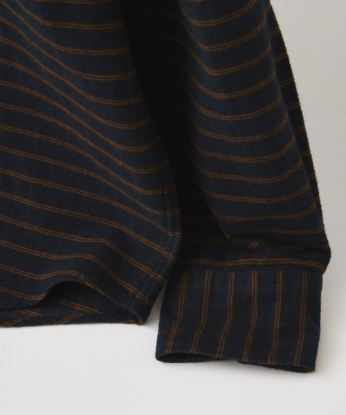 JOURNAL STANDARD(ジャーナルスタンダード)の「パターン チェック フランネル バンド シャツ(シャツ/ブラウス・メンズ・ブラック/ベージュ/ネイビー/アイボリー・SMALL/MEDIUM/LARGE)」の8枚目の写真