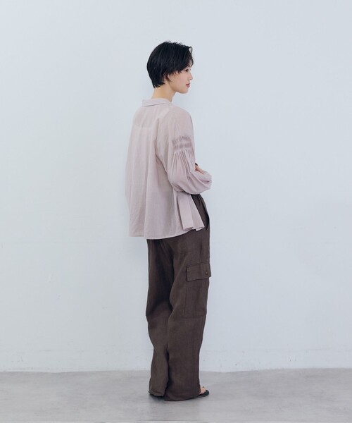 ADIEU TRISTESSE(アデュートリステス)の「コットンスモールカラーシャツ(シャツ/ブラウス・レディース・ブルーグレー/オフホワイト/ピンク・38)」の15枚目の写真