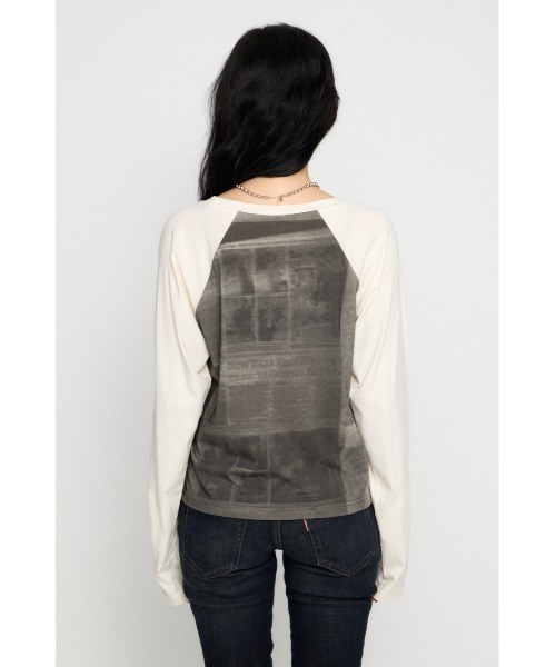LAGUA GEM(ラグアジェム)の「PHOTO PRINT RAGLAN トップス(Tシャツ/カットソー・レディース・ブラック/ホワイト・FREE)」の12枚目の写真