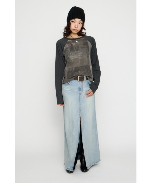 LAGUA GEM(ラグアジェム)の「PHOTO PRINT RAGLAN トップス(Tシャツ/カットソー・レディース・ブラック/ホワイト・FREE)」の6枚目の写真