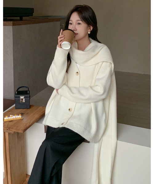 BIRTHDAY BASH(バースデイバッシュ)の「KNIT CARDIGAN with MUFFLER(ニットカーディガン マフラー付き)(カーディガン/ボレロ・レディース・ホワイト・FREE)」の22枚目の写真