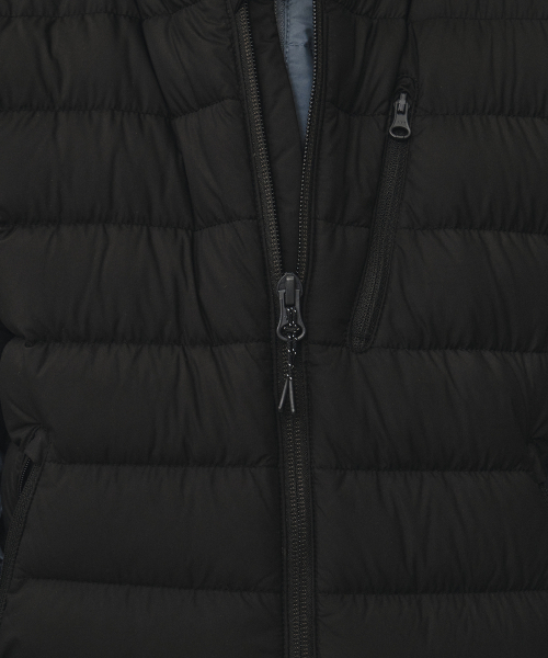 MUSINSA STANDARD KIDS（ムシンサスタンダードキッズ）の「[シティレジャー] ラウンドネック半袖ライトダウンジャケット [ブラック]（ブルゾン・レディース・その他・120/130/140/150/160）」の4枚目の写真