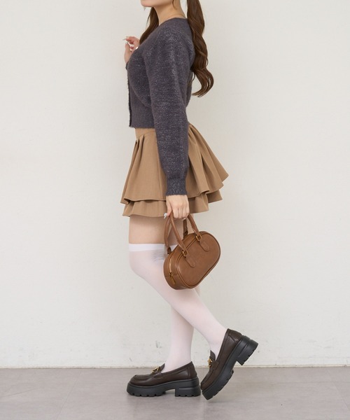 Another Branch olive des olive(アナザーブランチオリーブデオリーブ)の「ラメフェザーゴールドボタンカーディガン(カーディガン/ボレロ・レディース・ネイビー/チャコールグレー/ボルドー/アイボリー・FREE)」の11枚目の写真
