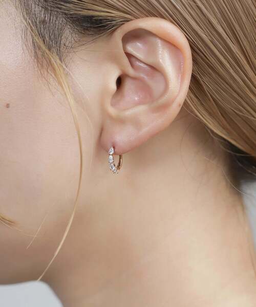 ANEMONE（アネモネ）の「【ステンレス】ビジューフープピアス（ピアス（両耳用）・レディース・ピンクゴールド/シルバー/ゴールド・FREE）」の7枚目の写真