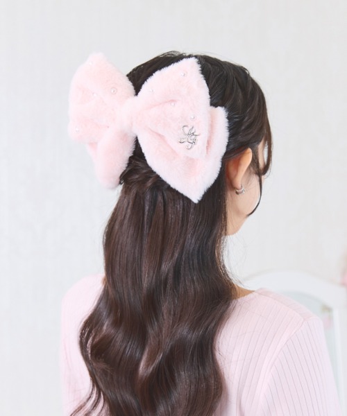 セール】【CLINQ】BETTINA Heart Hair Clip Medium Gold（バレッタ