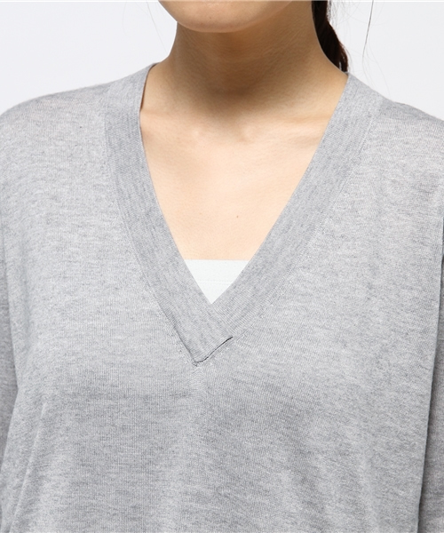 10 CROSBY DEREK LAM（テンクロスビーデレクラム）の「10CROSBY フリンジツキ Vネック プルオーバー◆（ニット/セーター・レディース・グレー・36/38）」の5枚目の写真