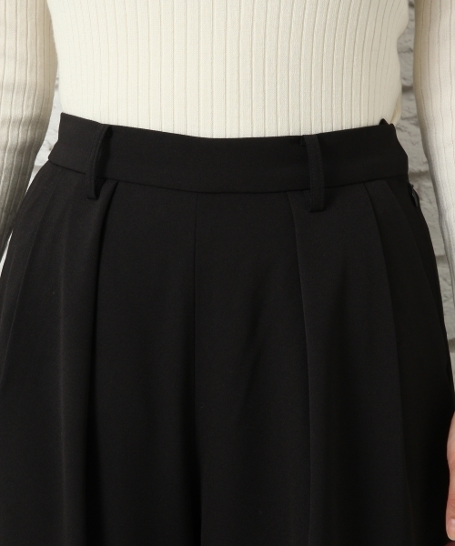 LEPSIM（レプシィム）の「タックイージーワイドパンツ2　736688（その他パンツ・レディース・ブラック/ホワイト/ブラウン・MEDIUM/LARGE）」の9枚目の写真