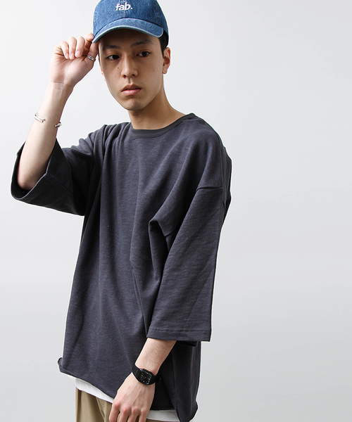 WEGO（ウィゴー）の「WEGO/スラブ裏毛BOXYビッグプルオーバー（Tシャツ/カットソー・メンズ・サックスブルー/杢グレー/オフホワイト/オレンジ/ベージュ/スミクロ/ライトピンク/ブルー系その他/オートミール・MEDIUM/LARGE）」の2枚目の写真