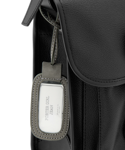 PORTER(ポーター)の「PORTER GIRL JEAN SHOULDER BAG(L) <B印 YOSHIDA SELECT>(ショルダーバッグ・レディース・ブラック/カーキ/ブラウン/レッド・ONE SIZE)」の8枚目の写真