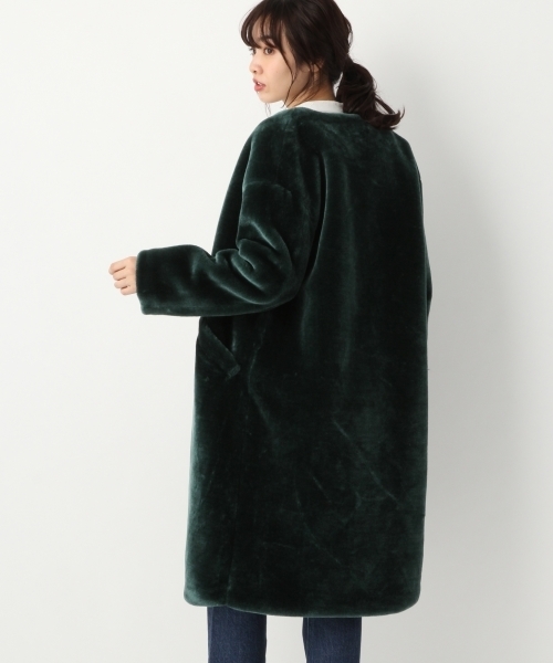 A part by（アパートバイ）の「FファーVノーカラーコート 776021 （その他アウター・レディース・ブラック/ブラウン/グリーン・FREE）」の13枚目の写真