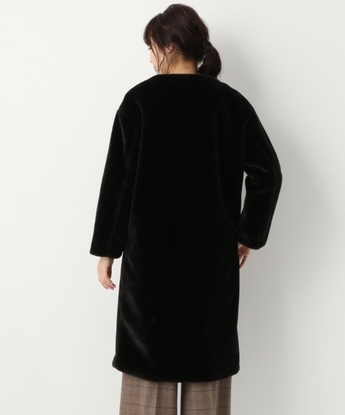 A part by（アパートバイ）の「FファーVノーカラーコート 776021 （その他アウター・レディース・ブラック/ブラウン/グリーン・FREE）」の5枚目の写真