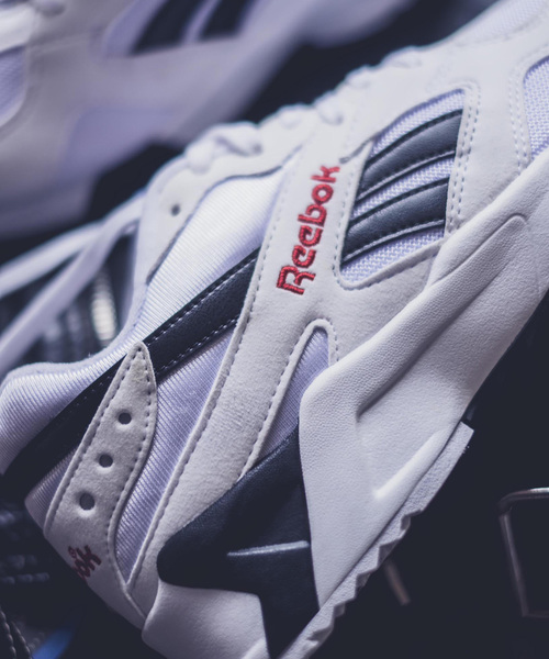 Reebok（リーボック）の「アズトレック [AZTREK BW]（スニーカー・メンズ・ホワイト×ブラック/ブラック×ホワイト・23.5cm/24.5cm/25.5cm/26.5cm/27.5cm/28.5cm/23.0cm/24.0cm/25.0cm/26.0cm/27.0cm/28.0cm/29.0cm）」の3枚目の写真