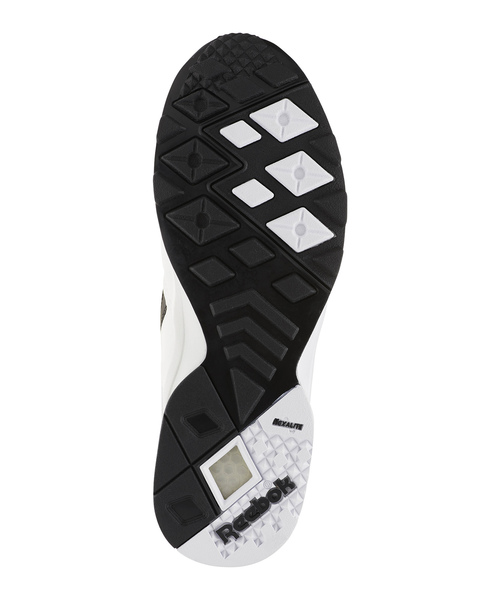 Reebok（リーボック）の「アズトレック [AZTREK BW]（スニーカー・メンズ・ホワイト×ブラック/ブラック×ホワイト・23.5cm/24.5cm/25.5cm/26.5cm/27.5cm/28.5cm/23.0cm/24.0cm/25.0cm/26.0cm/27.0cm/28.0cm/29.0cm）」の10枚目の写真