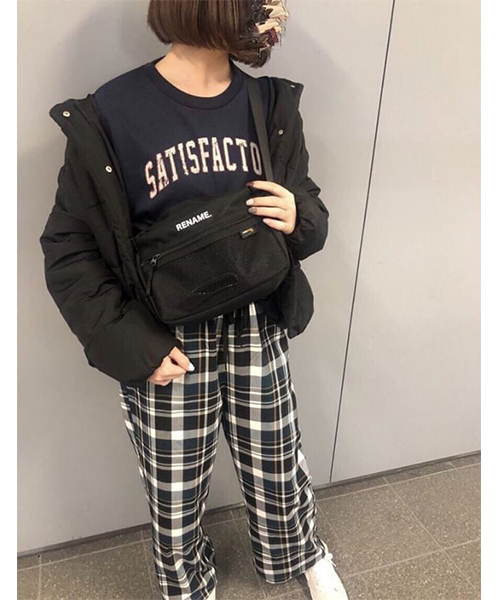 DEVICE（デバイス）の「Rename CORDURA ナイロン 軽量 ミニ ショルダーバッグ（ショルダーバッグ・レディース・ブラック/ブラック×ホワイト/ブラック×イエロー・FREE）」の10枚目の写真