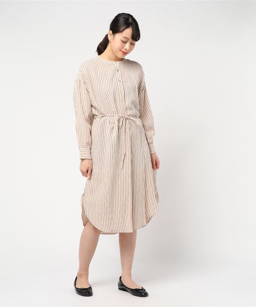 Cheek（チーク）の「ストライプマオカラーシャツワンピース（シャツワンピース・レディース・ベージュ/サックスブルー/アイボリー・MEDIUM）」の9枚目の写真