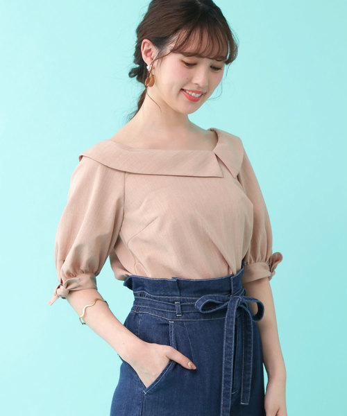 JILL by JILL STUART（ジルバイジルスチュアート）の「◆オフショルパフスリーブブラウス（シャツ/ブラウス・レディース・ホワイト/ピンク/ブルー・SMALL/MEDIUM）」の3枚目の写真