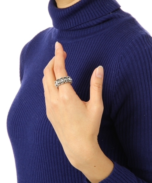 BEAUTY&YOUTH UNITED ARROWS（ビューティーアンドユースユナイテッドアローズ）の「BYMC PHILIPPE AUDIBERT ANNETTE リング（リング・レディース・シルバー・フリー）」の3枚目の写真