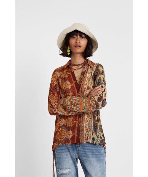 Desigual�i�f�V�O�A���j�́u�V���c �X���[�u SHURI�i�V���c/�u���E�X�j�v�b���b�h