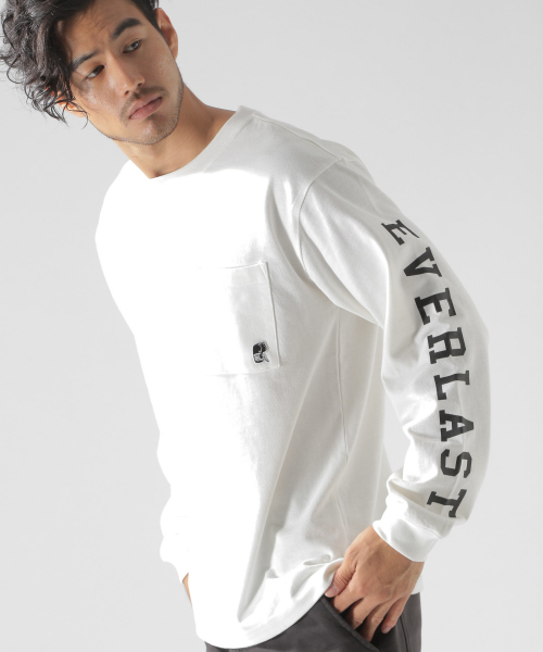 EVERLAST(スポーツ・ライフスタイル)(エバーラスト)の「【EVERLAST(エバーラスト)】別注ソデロゴL/S TEE(Tシャツ/カットソー・メンズ・ホワイト/グレー/ブラック・MEDIUM/LARGE/SMALL)」の5枚目の写真