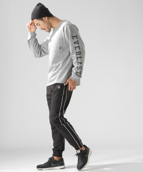 EVERLAST(スポーツ・ライフスタイル)(エバーラスト)の「【EVERLAST(エバーラスト)】別注ソデロゴL/S TEE(Tシャツ/カットソー・メンズ・ホワイト/グレー/ブラック・MEDIUM/LARGE/SMALL)」の6枚目の写真