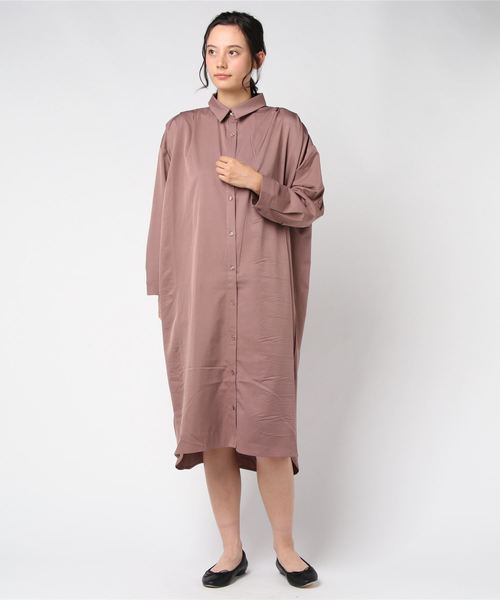 おしゃれスタ(オシャレスタ)の「ストレッチサテン タックデザインシャツOP(LC)(ワンピース・レディース・ベージュ/ネイビー/ブラック・FREE)」の20枚目の写真