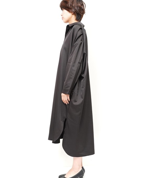 おしゃれスタ(オシャレスタ)の「ストレッチサテン タックデザインシャツOP(LC)(ワンピース・レディース・ベージュ/ネイビー/ブラック・FREE)」の16枚目の写真