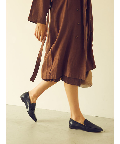 ACYM(アシーム)の「Easy flat ローファー(ローファー・レディース・ブラック/ブラウン・S/M/L)」の3枚目の写真