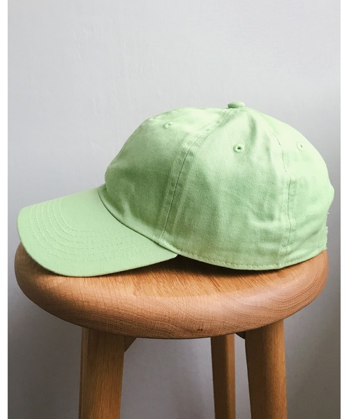 newhattan（ニューハッタン）の「newhattan(ニューハッタン) / STONE WASHED TWILL CAP ウォッシュドツイルローキャップ/無地/ワンポイント/ユニセックス（キャップ・メンズ・ホワイト/ブラック/ダークグリーン/ダークブラウン/ベージュ/パープル/ネイビー/グレー/カーキ/ライム/ゴールド/オレンジ/グレー系その他/ベージュ系その他/グリーン系その他/パープル系その他/バーガンディー/ロイヤルブルー/ワイン/ライトベージュ/チャコール/フューシャピンク/コーラルピンク/ダークオレンジ/テラコッタ/ダークインディゴブルー/ダークブラック/ブラック系その他/ライトインディゴブルー・FREE）」の15枚目の写真