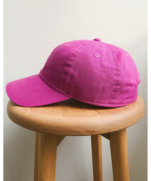 newhattan(ニューハッタン)の「newhattan(ニューハッタン) / STONE WASHED TWILL CAP ウォッシュドツイルローキャップ/無地/ワンポイント/ユニセックス(キャップ・メンズ・ホワイト/ブラック/ダークグリーン/ダークブラウン/カーキ/パープル/ネイビー/グレー/オリーブ/ライム/ゴールド/オレンジ/グレー系その他/ベージュ系その他/グリーン系その他/パープル系その他/バーガンディー/ロイヤルブルー/ワイン/ライトベージュ/チャコール/フューシャピンク/コーラルピンク/ダークオレンジ/オレンジ系その他/ダークブルー/ダークブラック/ライトブラック/ライトインディゴブルー・FREE)」の22枚目の写真