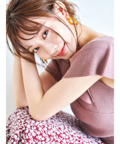 MERCURYDUO（マーキュリーデュオ）の「カシュクールラッフルコンパクトニット（ニット/セーター・レディース・ベージュ/オフホワイト/ブラウン/ピンク・FREE）」の13枚目の写真