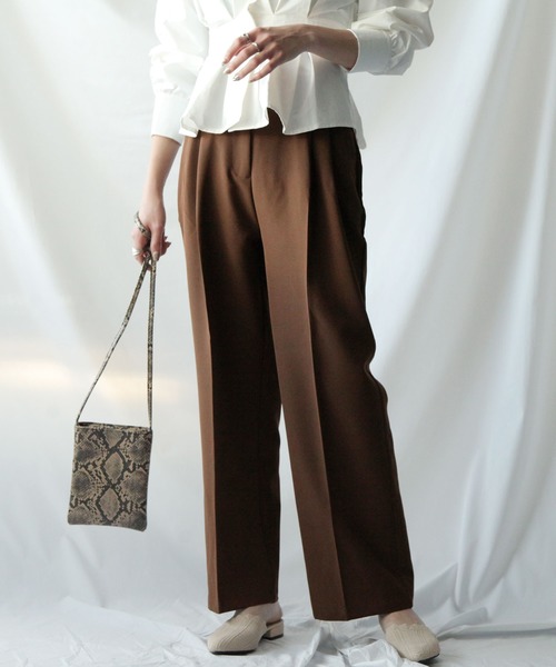 Chillfar（チルファー）の「センタープレスポリトロカラースラックス（スラックス・レディース・ブラック/ダークブラウン/ピンク/ブルー/グリーン/アイボリー/キャメル/ワイン/オレンジ・MEDIUM/LARGE）」の3枚目の写真