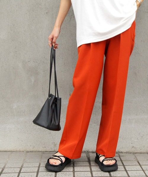 Chillfar（チルファー）の「センタープレスポリトロカラースラックス（スラックス・レディース・ブラック/ダークブラウン/ピンク/ブルー/グリーン/アイボリー/キャメル/ワイン/オレンジ・MEDIUM/LARGE）」の9枚目の写真