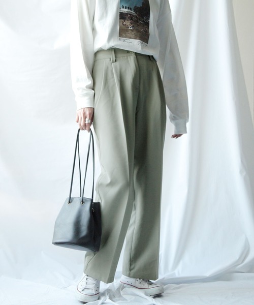 Chillfar（チルファー）の「センタープレスポリトロカラースラックス（スラックス・レディース・ブラック/ダークブラウン/ピンク/ブルー/グリーン/アイボリー/キャメル/ワイン/オレンジ・MEDIUM/LARGE）」の4枚目の写真