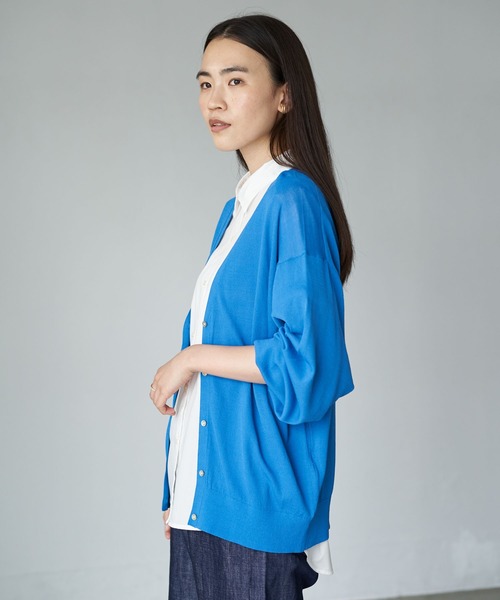 AMERICAN HOLIC（アメリカンホリック）の「Vネックドルマンニットカーディガン＊（カーディガン/ボレロ・レディース・グリーン/アイボリー/ブラック/モカ/ピンク/ブルー・MEDIUM/LARGE/L/M）」の9枚目の写真