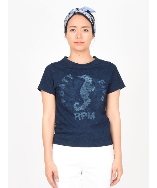 45R 海ものがたりのプリントTシャツ（タツノオトシゴ） 45R（フォーティファイブアール）の「海ものがたりのプリントT