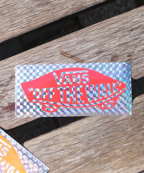 VANS（バンズ）の「VANS/ヴァンズ  OTW Logo Foil Sticker ステッカー（ステッカー/テープ・メンズ・ブラック/オレンジ/ブルー/レッド・FREE）」の18枚目の写真