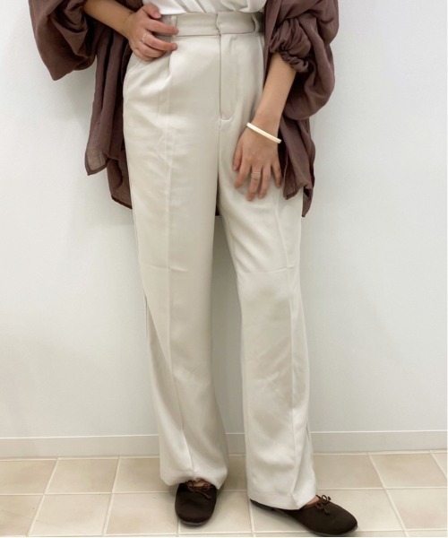 apres jour(アプレジュール)の「MILKセミフレアパンツ【ZOZOTOWN限定アイテム】(その他パンツ・レディース・ブラック/スモークピンク/ダークブルー/アイボリー/モカ/ダークブラウン/ボルドー/ベージュ・SMALL/X-LARGE/MEDIUM)」の3枚目の写真