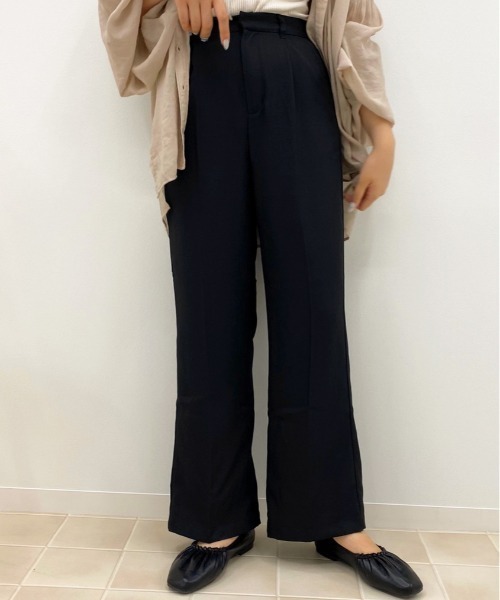 apres jour(アプレジュール)の「MILKセミフレアパンツ【ZOZOTOWN限定アイテム】(その他パンツ・レディース・ブラック/スモークピンク/ダークブルー/アイボリー/モカ/ダークブラウン/ボルドー/ベージュ・SMALL/X-LARGE/MEDIUM)」の4枚目の写真