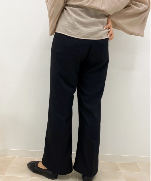 apres jour(アプレジュール)の「MILKセミフレアパンツ【ZOZOTOWN限定アイテム】(その他パンツ・レディース・ブラック/スモークピンク/ダークブルー/アイボリー/モカ/ダークブラウン/ボルドー/ベージュ・SMALL/X-LARGE/MEDIUM)」の15枚目の写真