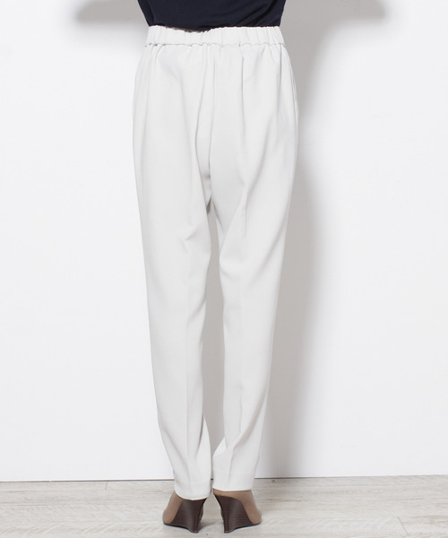 Liesse（リエス）の「センタープレスパンツ（その他パンツ・レディース・モスグリーン/ブラック/チャコールグレー/ライトグレー・M/L/S）」の15枚目の写真