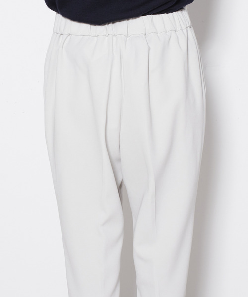 Liesse（リエス）の「センタープレスパンツ（その他パンツ・レディース・モスグリーン/ブラック/チャコールグレー/ライトグレー・M/L/S）」の17枚目の写真