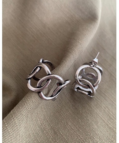 mou（モウ）の「Hoop Chain Pierce（ピアス（両耳用）・レディース・シルバー・FREE）」の5枚目の写真
