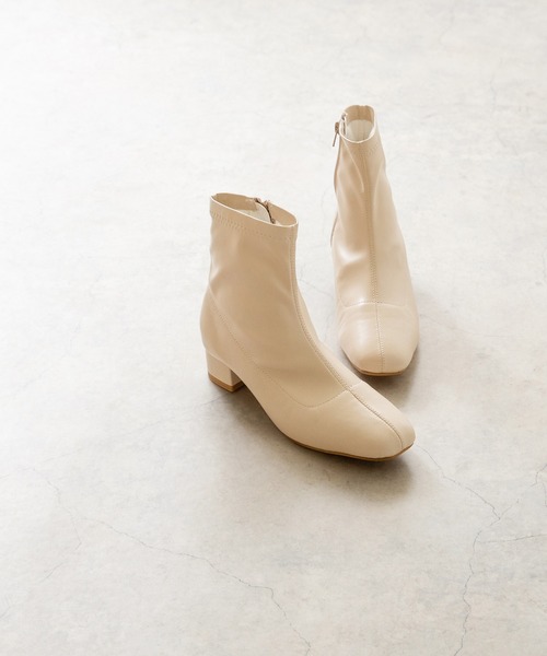 menue（メヌエ）の「3.5cmヒール ローヒール ストレッチブーツ（ブーツ・レディース・ホワイト/ブラック/ブラウン/ブラック系その他/モカ/グレイッシュベージュ/アイボリー/ラベンダー/ベージュ・LL/3L/S/M/L/XS/XXS）」の18枚目の写真