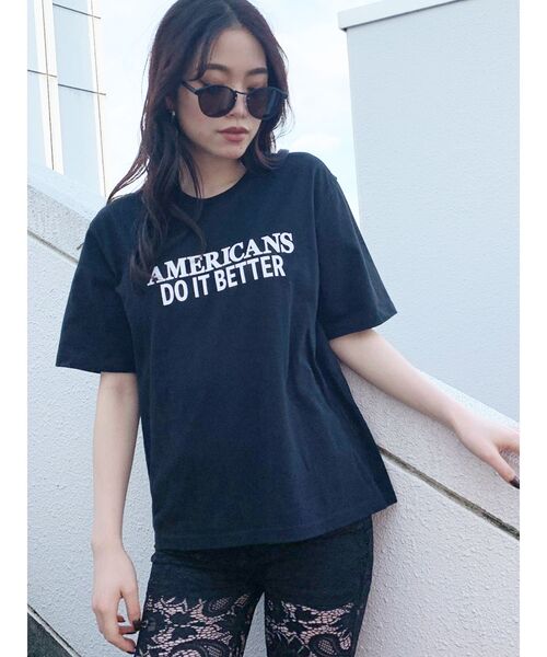 GYDA(ジェイダ)の「AMERICANS DO IT BETTER Tシャツ(Tシャツ/カットソー・レディース・オフホワイト/ブラック/カーキ・FREE)」の3枚目の写真